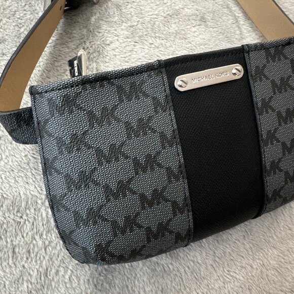 Michael Kors Logo Print Belt Bag Fanny Pack Wallet Purse Gray Black - Picture 2 of 6